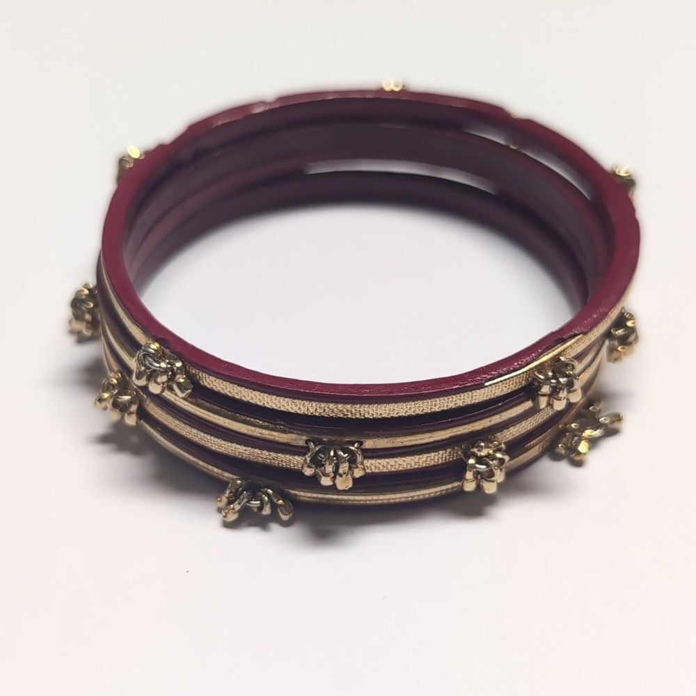 Set of 4 Red And Gold Beaded Dangle Bangle‎ Bracelets